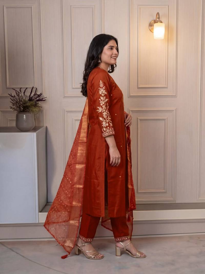ORANGE MULIT THRADE EMBRODEIRY WORK FABRIC COTTON BLEND WOMEN KURTI 3PCS SET