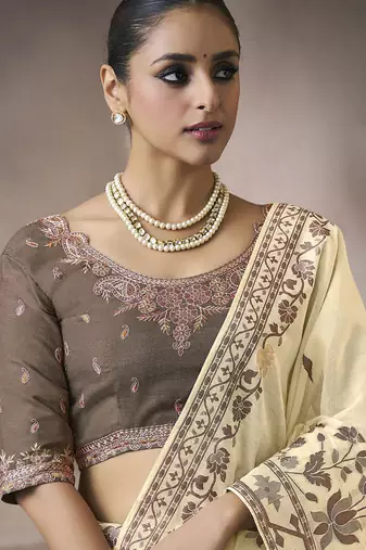 off white cotton blend woven pallu tassels casaul wear saree