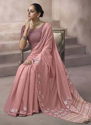 baby pink cotton blend woven pallu tassels casaul wear saree 2