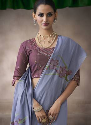 lavender blue cotton blend woven pallu tassels casaul wear saree 3