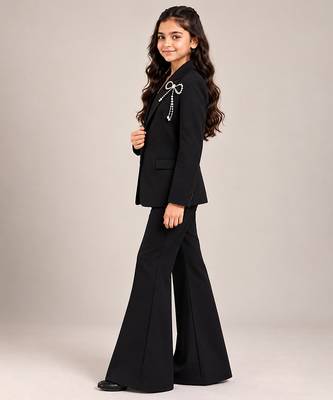 Black embroidered imported crepe coat and pant set 3