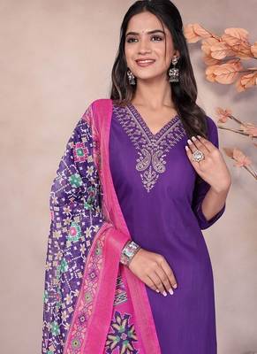 PURPLE EMBROIDERY WORK COTTON BLEND ETHNIC WEAR KURTI PANT DUPATTA SET 2
