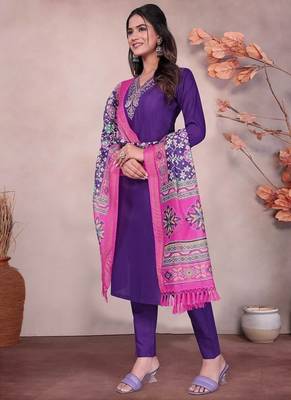 PURPLE EMBROIDERY WORK COTTON BLEND ETHNIC WEAR KURTI PANT DUPATTA SET 4