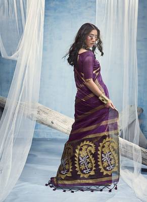 wine cotton blend  handloom weaving casual wear saree 3