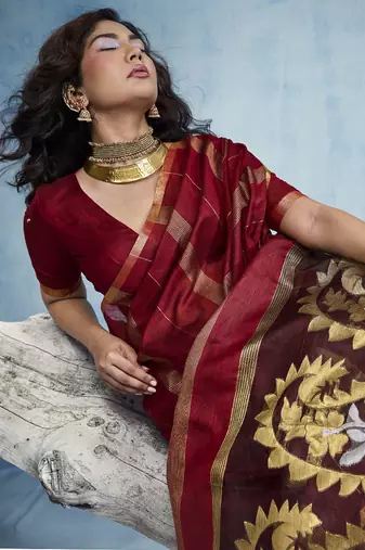 maroon cotton blend  handloom weaving casual wear saree
