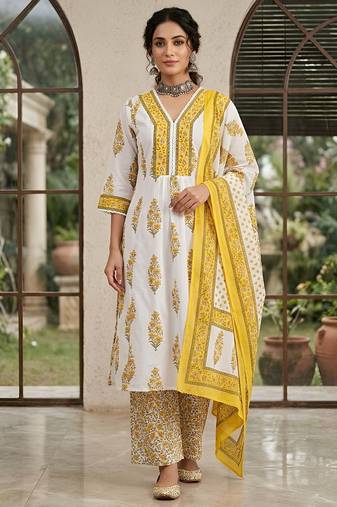 White floral printed anarkali kurta set for women