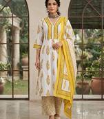 White floral printed anarkali kurta set for women