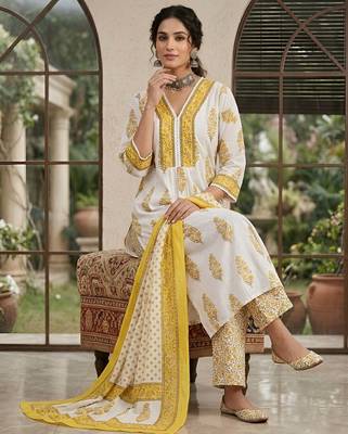 White floral printed anarkali kurta set for women 5