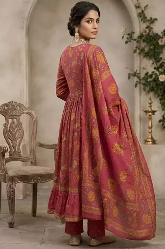 Pink floral printed anarkali kurta set for women