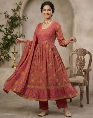 Pink floral printed anarkali kurta set for women 4