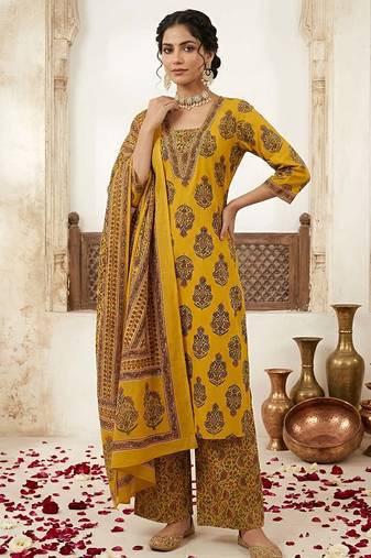 Yellow floral printed straight kurta set for women