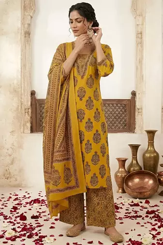 Yellow floral printed straight kurta set for women