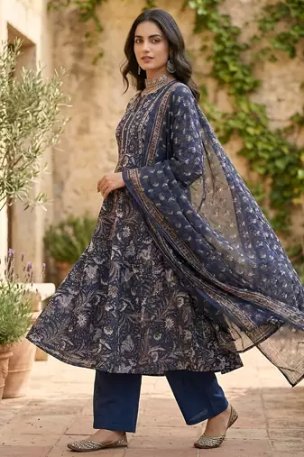 Blue floral printed anarkali kurta set for women