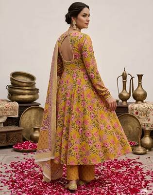 Yellow floral floral printed anarkali kurta set for women 2