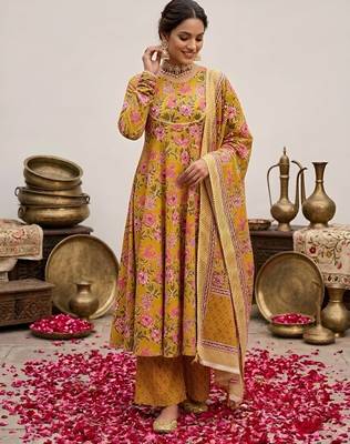 Yellow floral floral printed anarkali kurta set for women 5