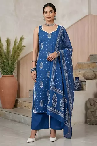 Blue floral printed straight kurta set for women