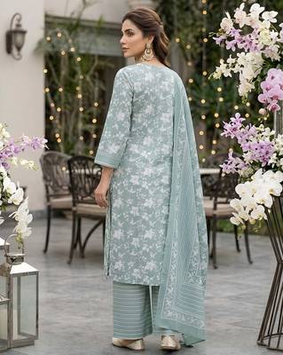 Sage green floral printed straight kurta set for women 2