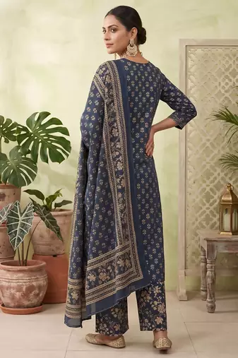 Blue floral printed straight kurta set for women