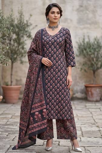 Blue floral printed straight kurta set for women