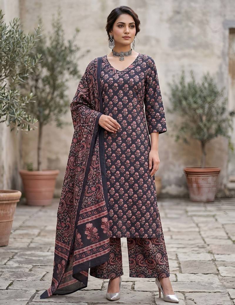 Blue floral printed straight kurta set for women