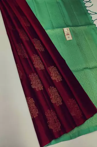 Maroon pista silk blend jacuard work festival saree with unstitched blouse piece