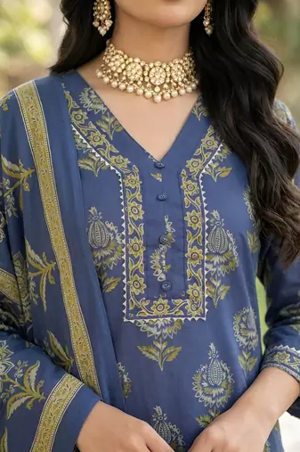 Blue floral printed straight kurta set for women