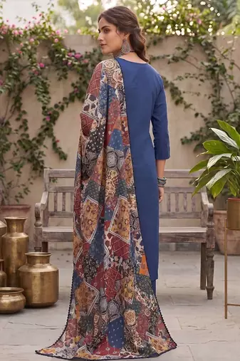 Blue floral printed straight kurta set for women