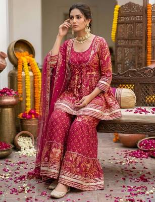 Magenta floral printed peplum kurta set for women 4