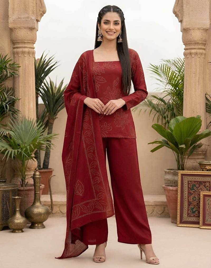 Maroon floral printed straight kurta set for women