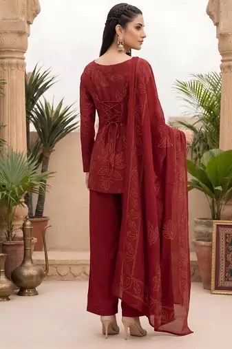 Maroon floral printed straight kurta set for women