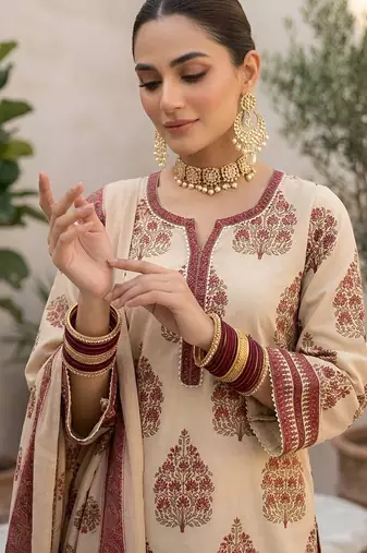 Beige floral printed straight kurta set for women