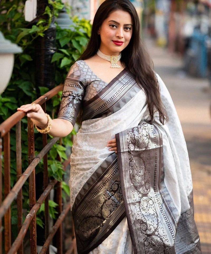 White black silk blend jacuard work festival saree with unstitched blouse piece
