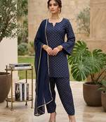 Blue floral printed straight kurta set for women