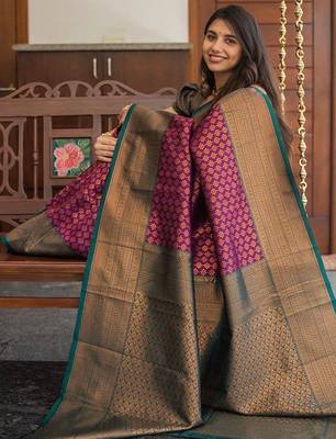 Wine green silk blend jacuard work festival saree with unstitched blouse piece 3