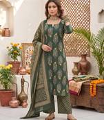 Green floral printed straight kurta set for women