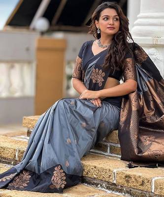 Grey black silk blend jacuard work festival saree with unstitched blouse piece 2