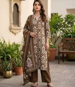 Brown floral printed straight kurta set for women
