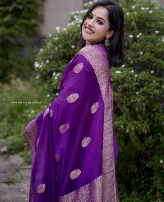 Purple silk blend jacuard work festival saree with unstitched blouse piece 3
