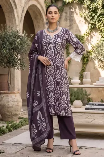 Purple floral printed straight kurta set for women