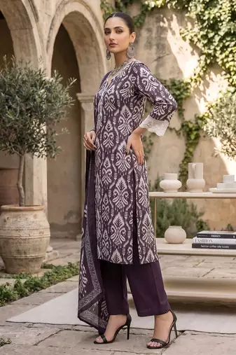 Purple floral printed straight kurta set for women