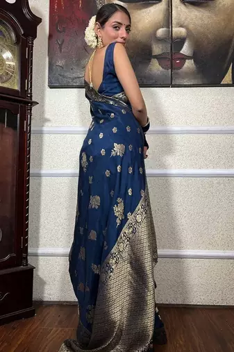 Blue silk blend jacuard work festival saree with unstitched blouse piece