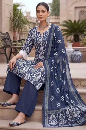 Blue floral printed straight kurta set for women