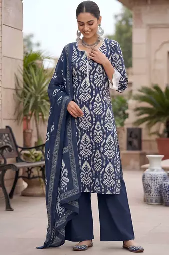 Blue floral printed straight kurta set for women