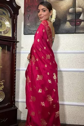 Pink green silk blend jacuard work festival saree with unstitched blouse piece