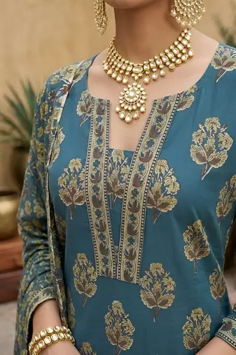 Teal green floral printed straight kurta set for women