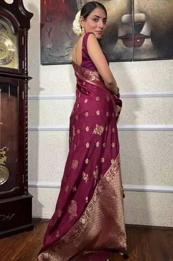 Wine silk blend jacuard work festival saree with unstitched blouse piece