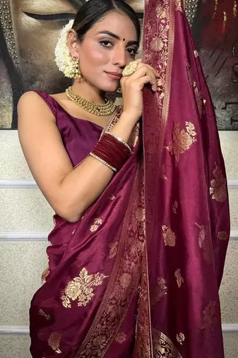 Wine silk blend jacuard work festival saree with unstitched blouse piece
