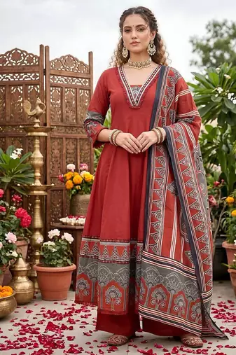 Maroon floral printed anarkali kurta set for women