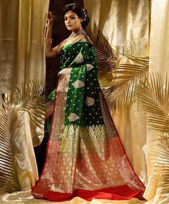 Green red silk blend jacuard work festival saree with unstitched blouse piece 3