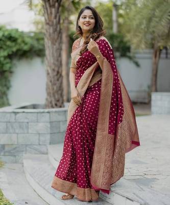 Maroon silk blend jacuard work festival saree with unstitched blouse piece 2